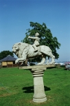 Gaienhofen - Lenk Figur Bogenschütze auf Löwe